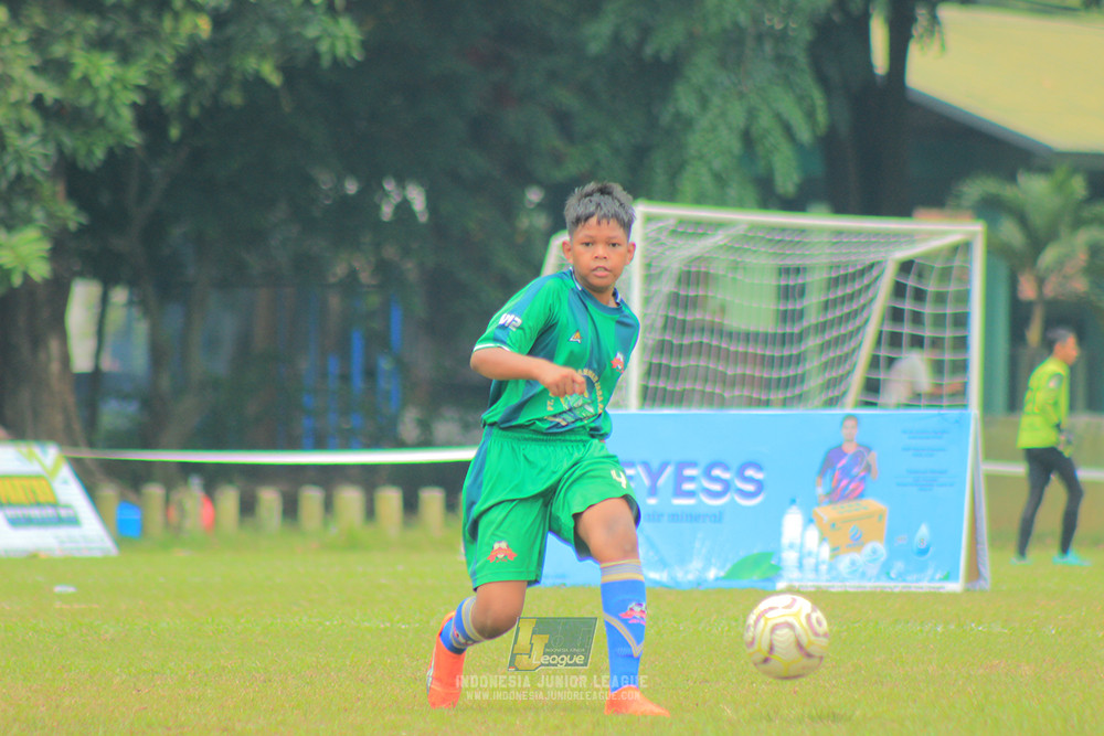 ijl u12 140925 nusantara 2004 vs binna banua fc red