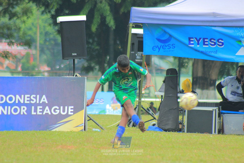 ijl u12 140925 nusantara 2004 vs binna banua fc red