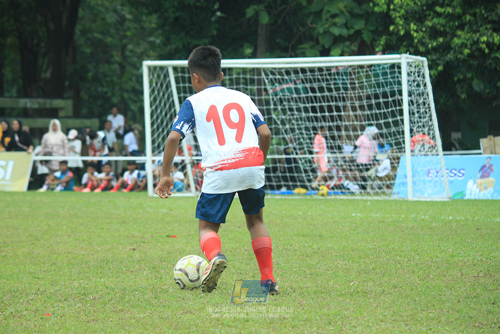 ijl u12 140925 nusantara 2004 vs binna banua fc red