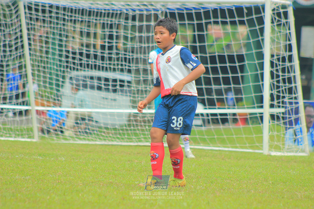 ijl u12 140925 nusantara 2004 vs binna banua fc red