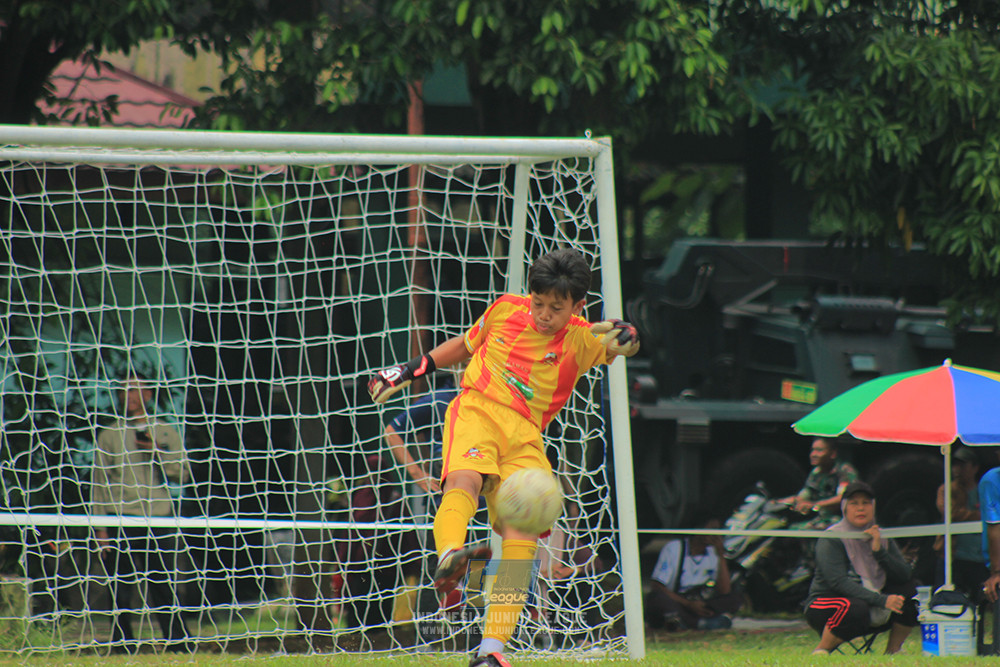 ijl u12 140925 nusantara 2004 vs binna banua fc red