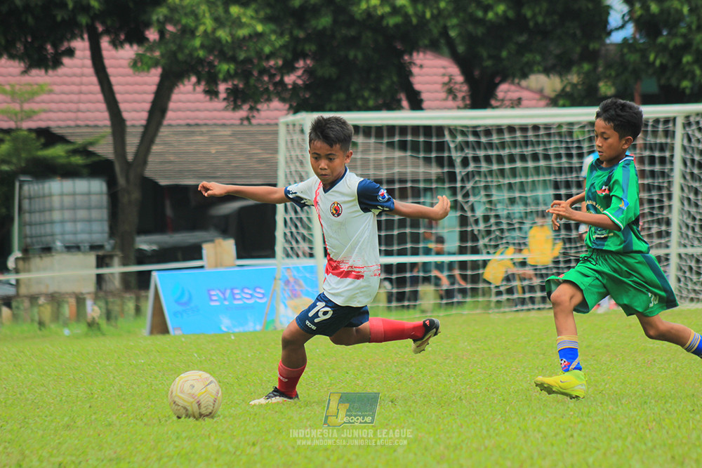 ijl u12 140925 nusantara 2004 vs binna banua fc red