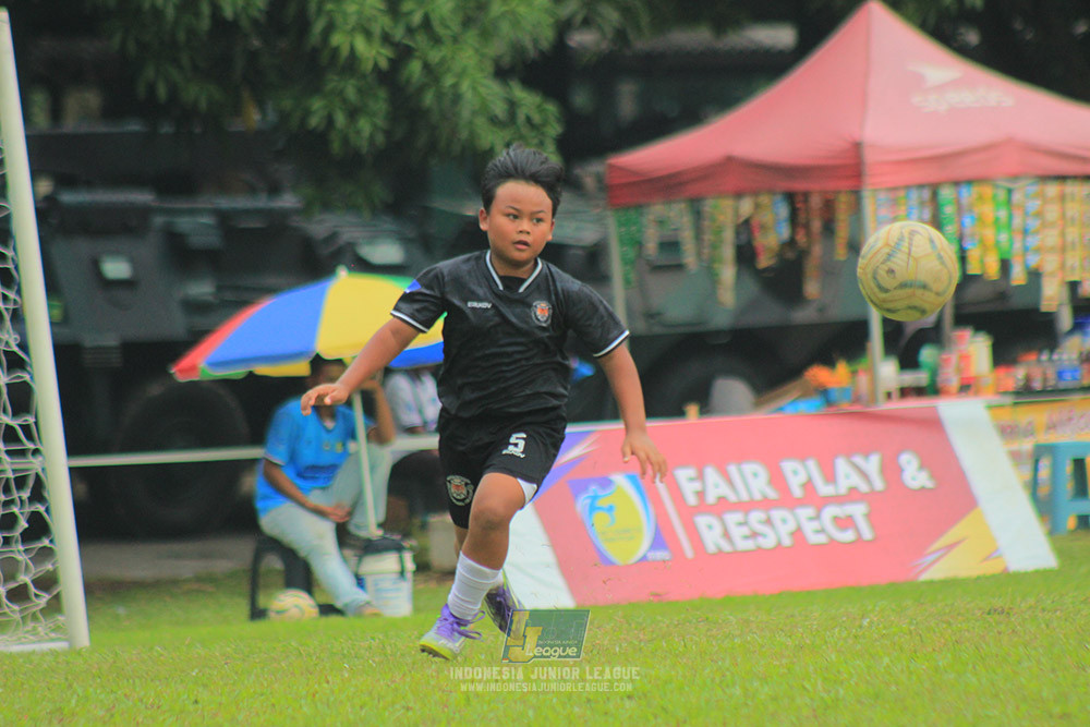 ijl u12 140925 plus football academy vs pulomas fc