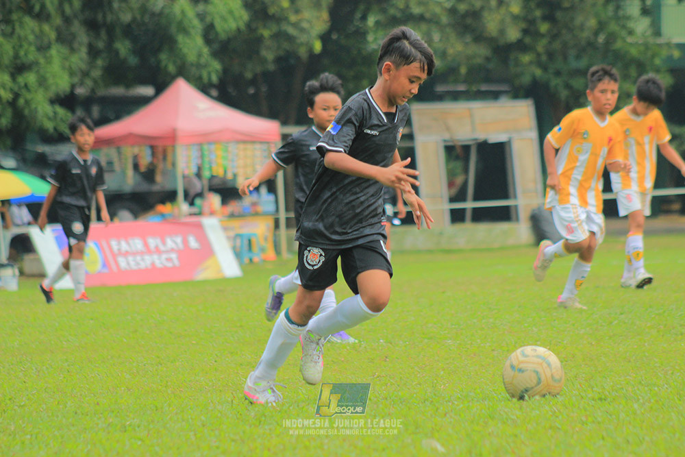 ijl u12 140925 plus football academy vs pulomas fc