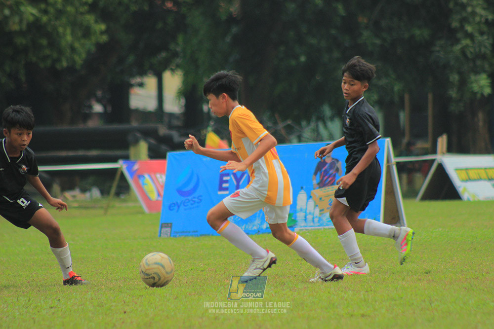 ijl u12 140925 plus football academy vs pulomas fc