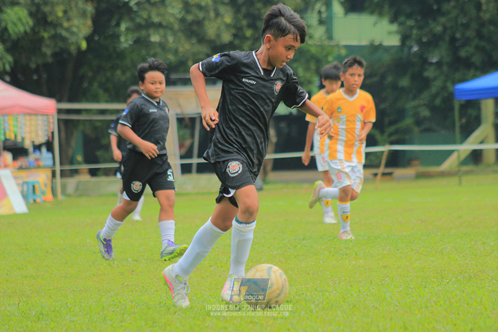 ijl u12 140925 plus football academy vs pulomas fc
