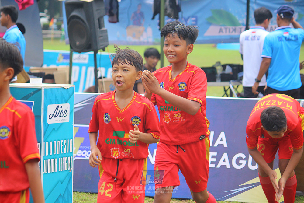 ijl u12 140925 wins soccer school vs putra ciledug