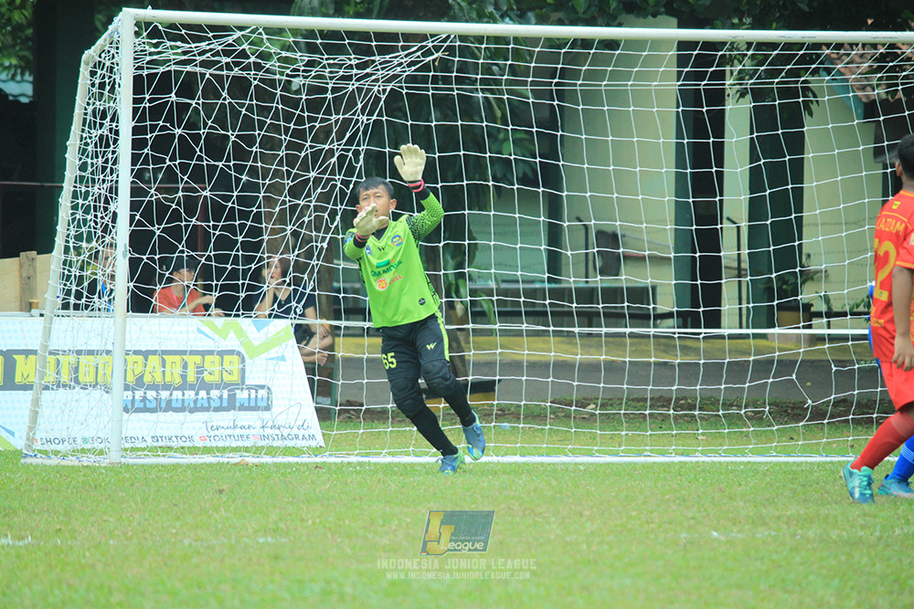 ijl u12 140925 wins soccer school vs putra ciledug