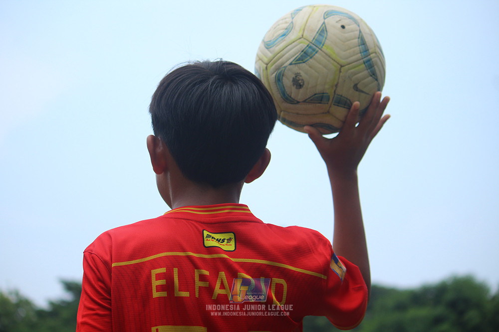 ijl u12 140925 wins soccer school vs putra ciledug