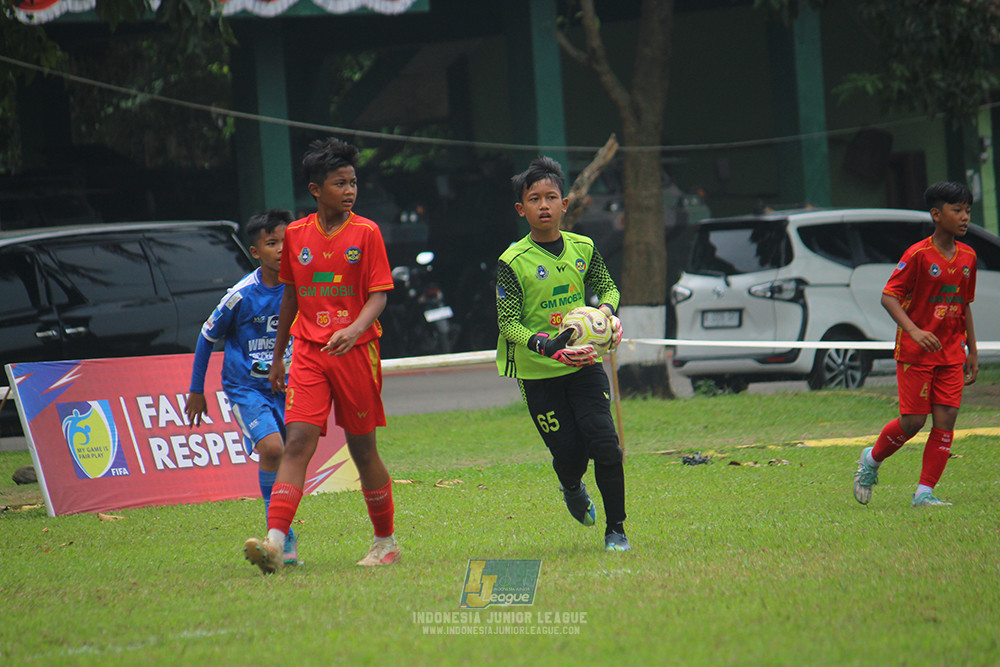 ijl u12 140925 wins soccer school vs putra ciledug