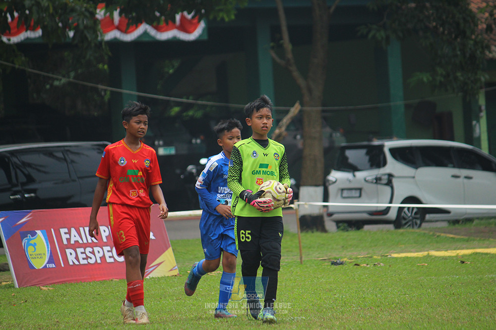ijl u12 140925 wins soccer school vs putra ciledug
