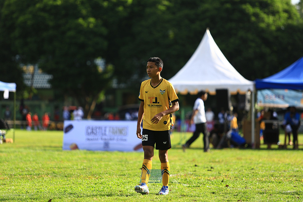 ijl u12 211225 semi final champ newland fa vs binna banua fc red