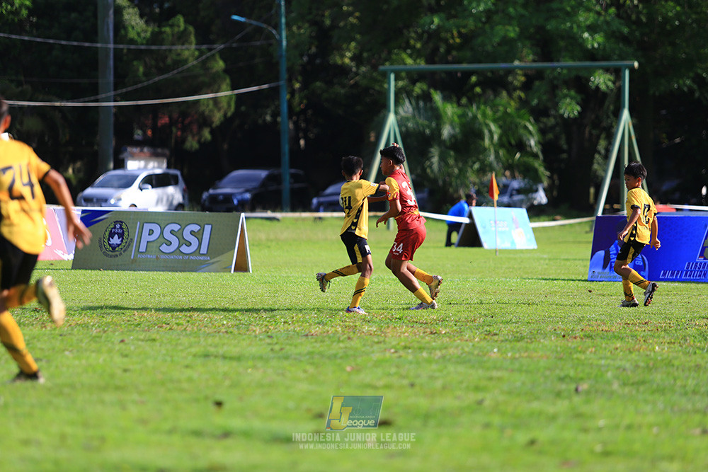 ijl u12 211225 semi final champ newland fa vs binna banua fc red