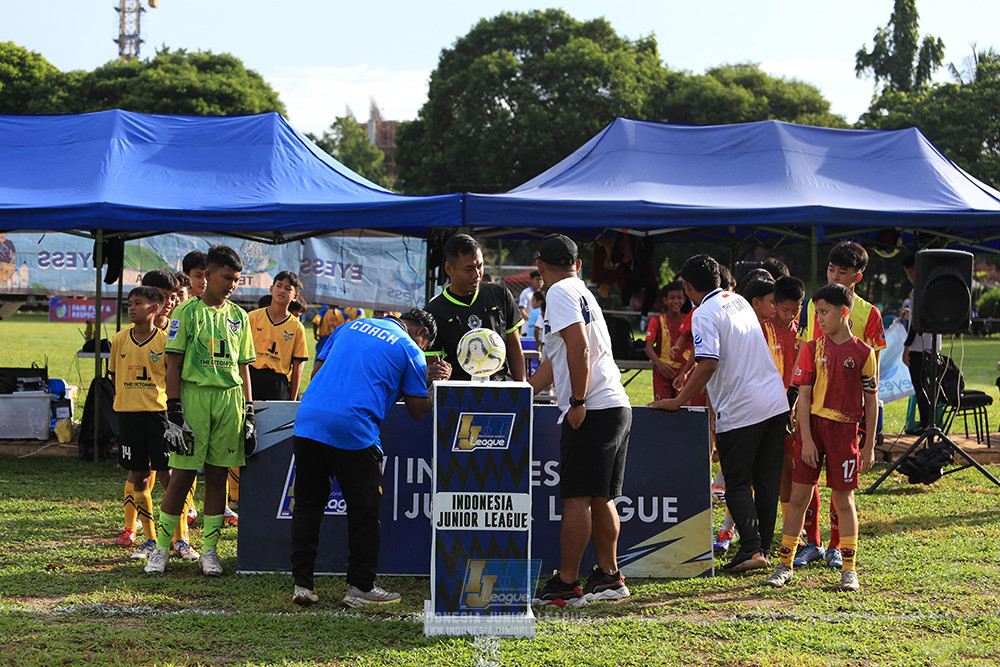 ijl u12 211225 semi final champ newland fa vs binna banua fc red