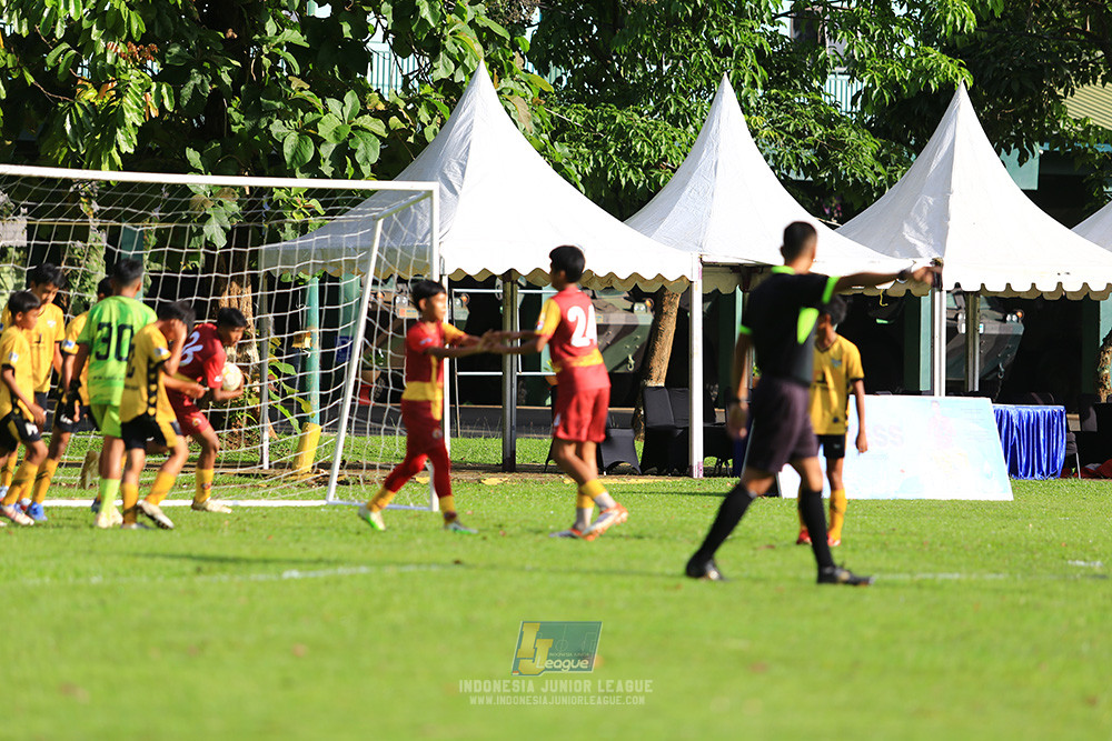 ijl u12 211225 semi final champ newland fa vs binna banua fc red
