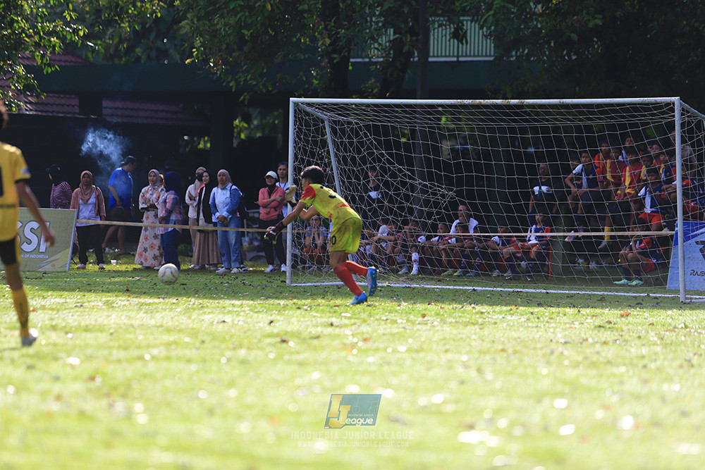 ijl u12 211225 semi final champ newland fa vs binna banua fc red