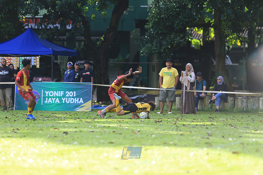 ijl u12 211225 semi final champ newland fa vs binna banua fc red