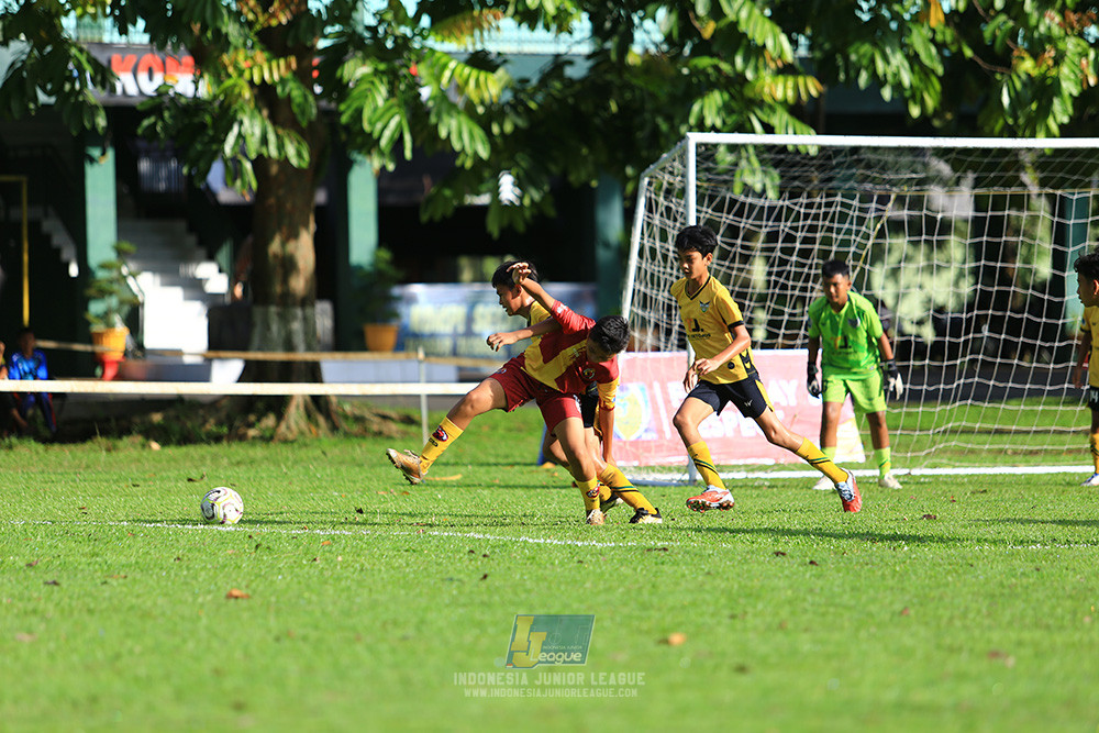 ijl u12 211225 semi final champ newland fa vs binna banua fc red