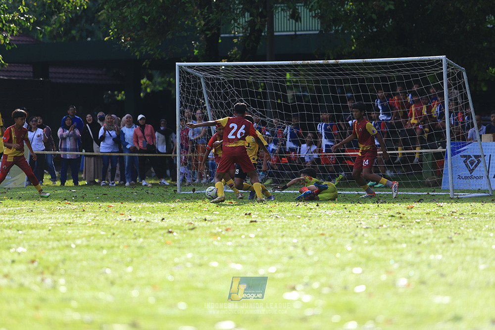 ijl u12 211225 semi final champ newland fa vs binna banua fc red