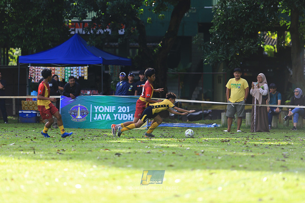ijl u12 211225 semi final champ newland fa vs binna banua fc red