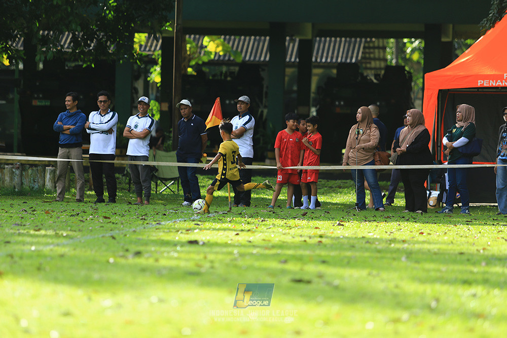 ijl u12 211225 semi final champ newland fa vs binna banua fc red