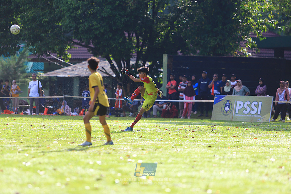 ijl u12 211225 semi final champ newland fa vs binna banua fc red