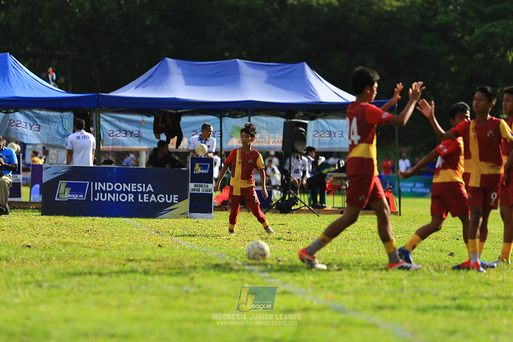 ijl u12 211225 semi final champ newland fa vs binna banua fc red