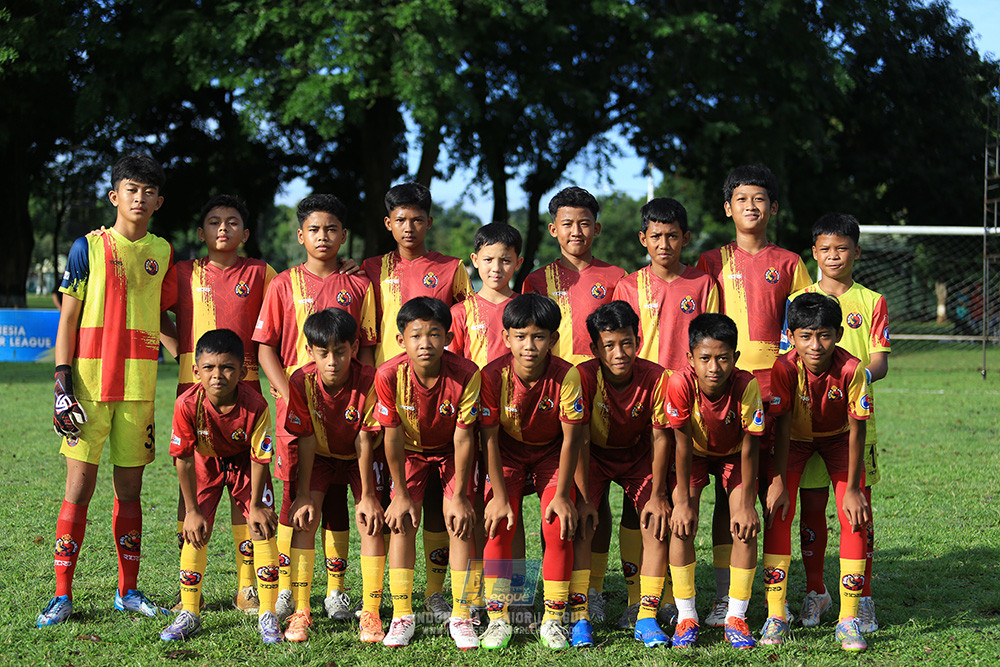 ijl u12 211225 semi final champ newland fa vs binna banua fc red