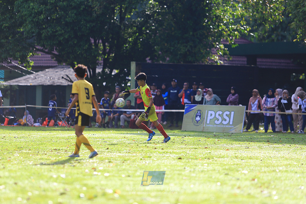 ijl u12 211225 semi final champ newland fa vs binna banua fc red