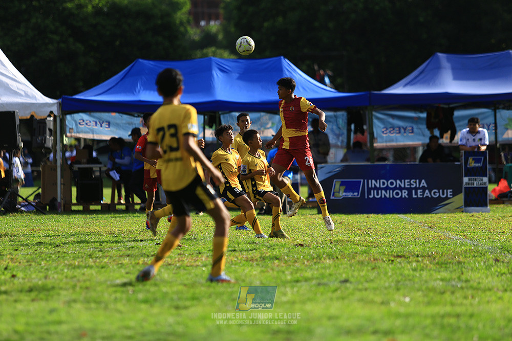 ijl u12 211225 semi final champ newland fa vs binna banua fc red