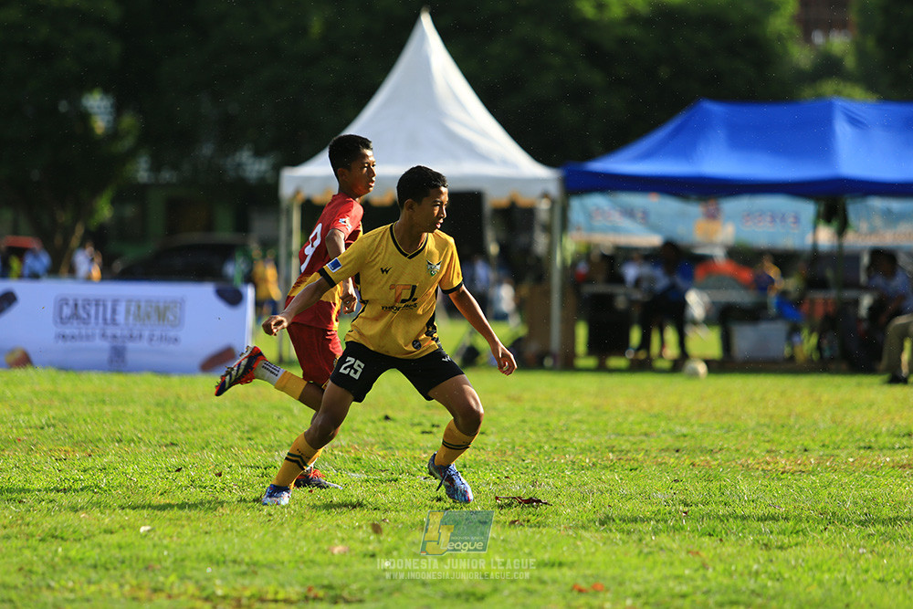 ijl u12 211225 semi final champ newland fa vs binna banua fc red
