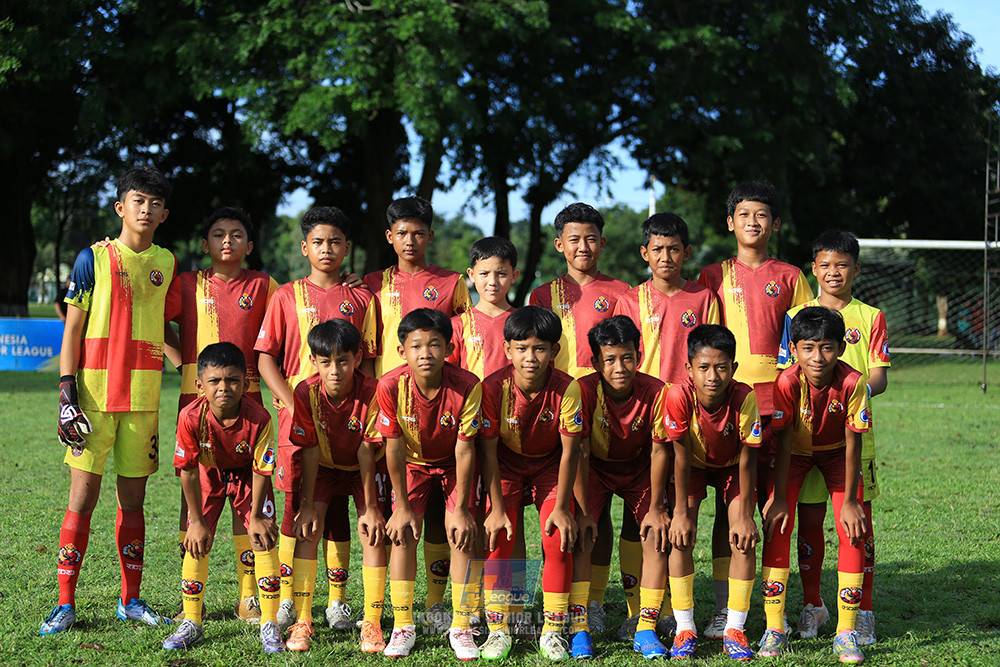 ijl u12 211225 semi final champ newland fa vs binna banua fc red