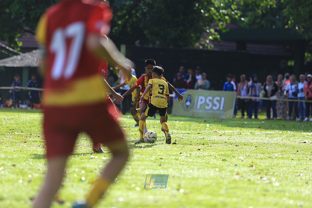 ijl u12 211225 semi final champ newland fa vs binna banua fc red