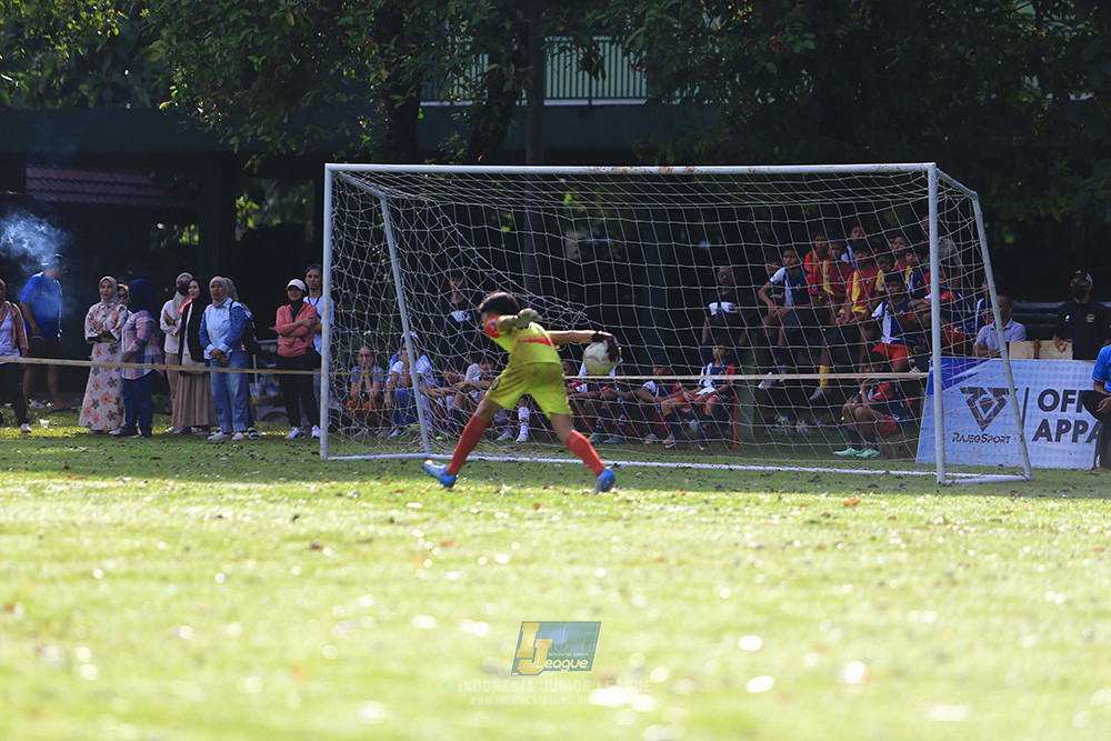 ijl u12 211225 semi final champ newland fa vs binna banua fc red