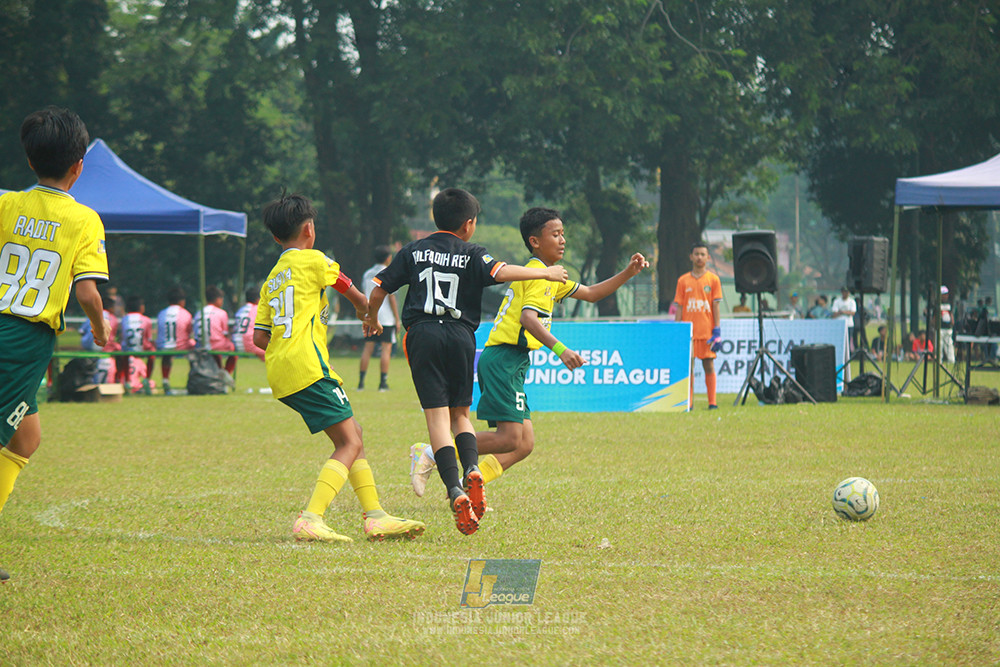 ijl u12 270725 jips soccer vs maesa pararaider
