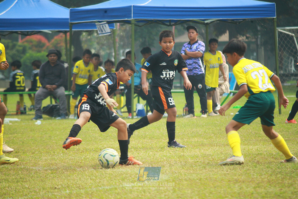 ijl u12 270725 jips soccer vs maesa pararaider
