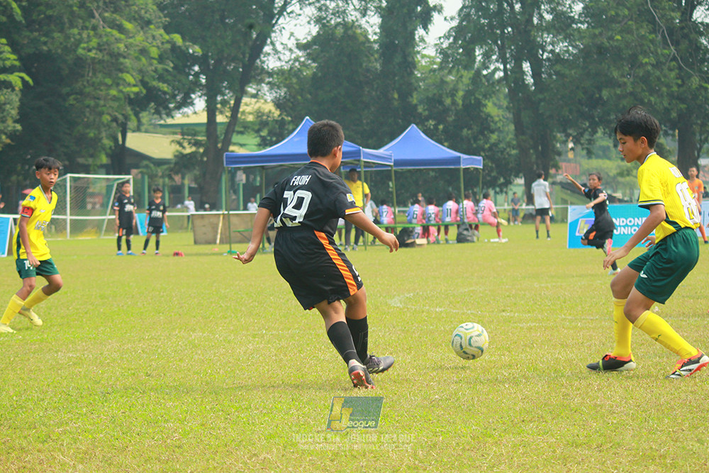 ijl u12 270725 jips soccer vs maesa pararaider