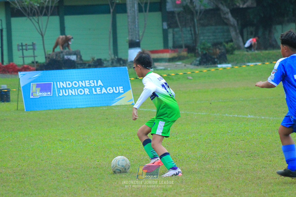 ijl u12 270725 johnson sports academy vs wins soccer school