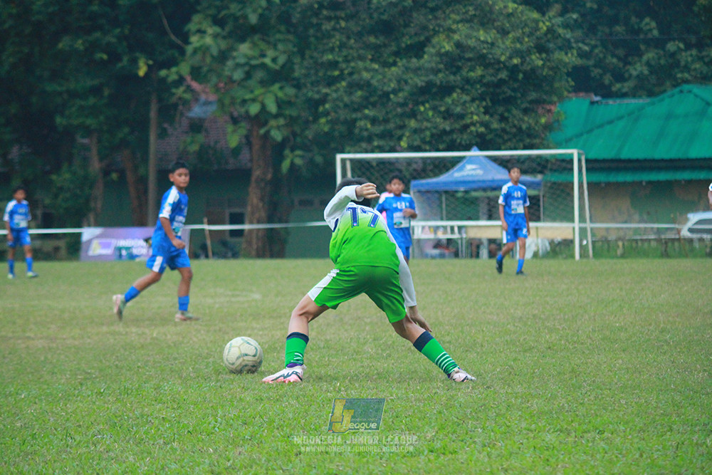ijl u12 270725 johnson sports academy vs wins soccer school