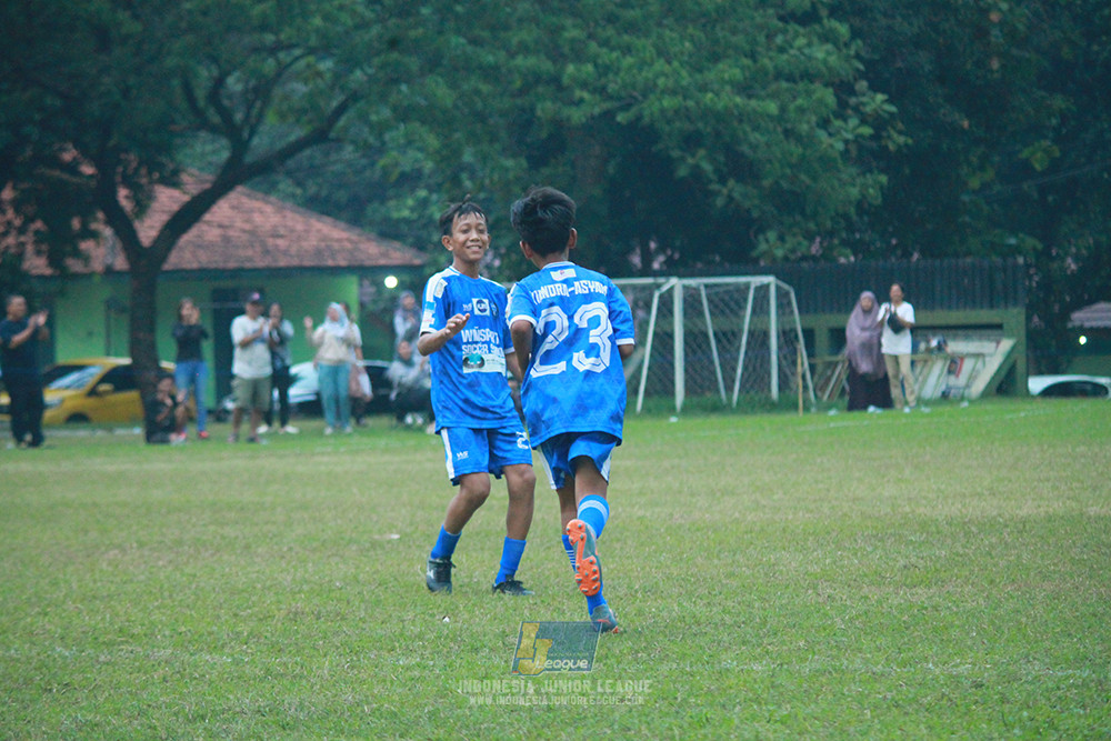 ijl u12 270725 johnson sports academy vs wins soccer school