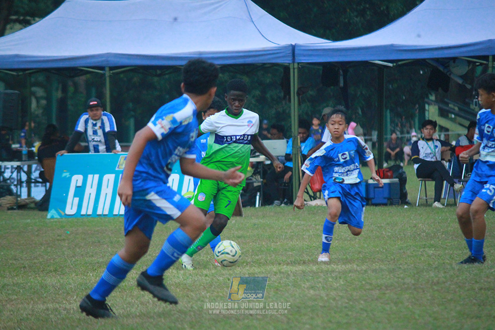 ijl u12 270725 johnson sports academy vs wins soccer school