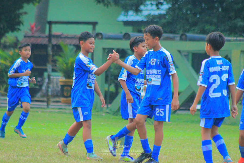 ijl u12 270725 johnson sports academy vs wins soccer school