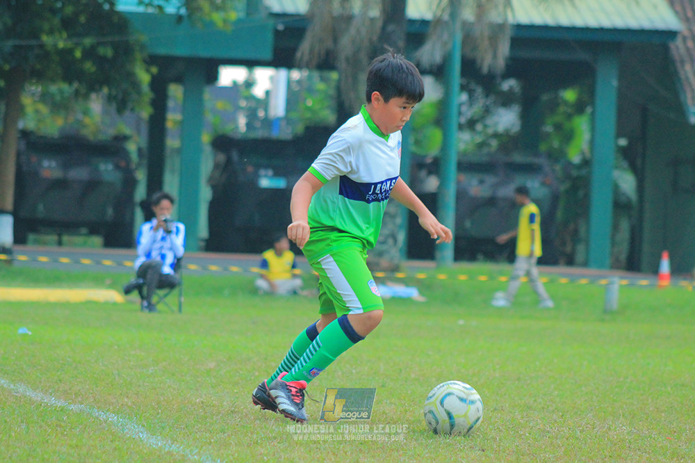 ijl u12 270725 johnson sports academy vs wins soccer school