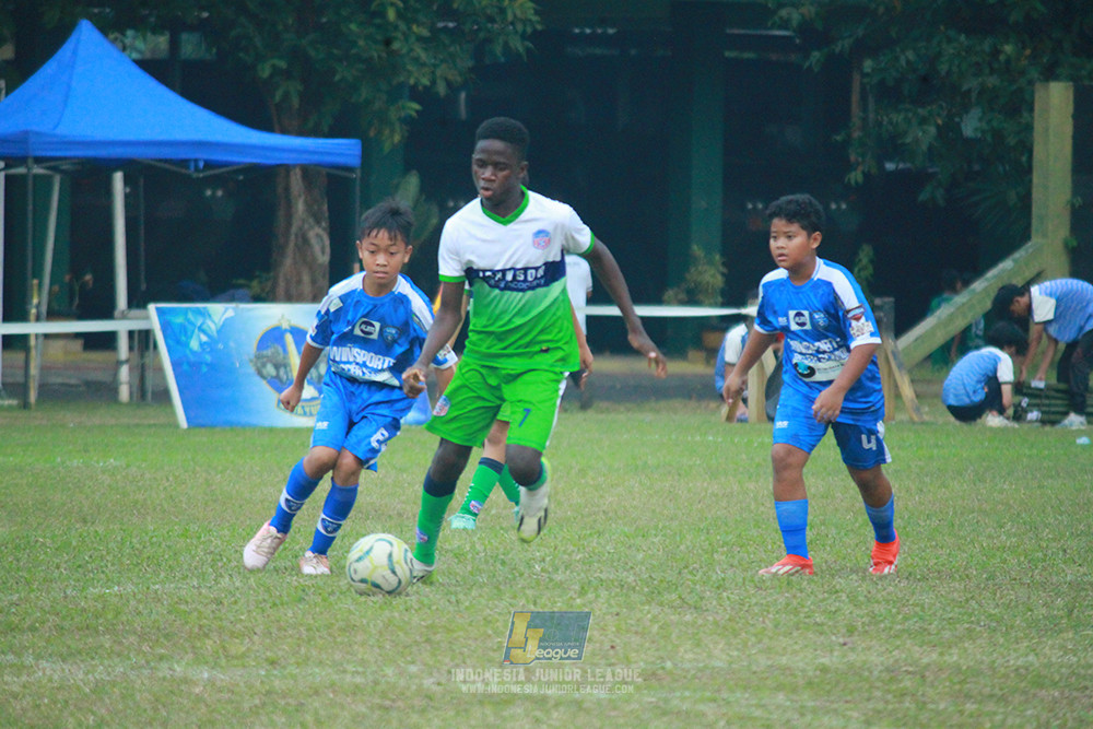 ijl u12 270725 johnson sports academy vs wins soccer school