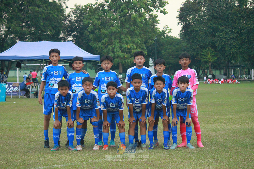 ijl u12 270725 johnson sports academy vs wins soccer school