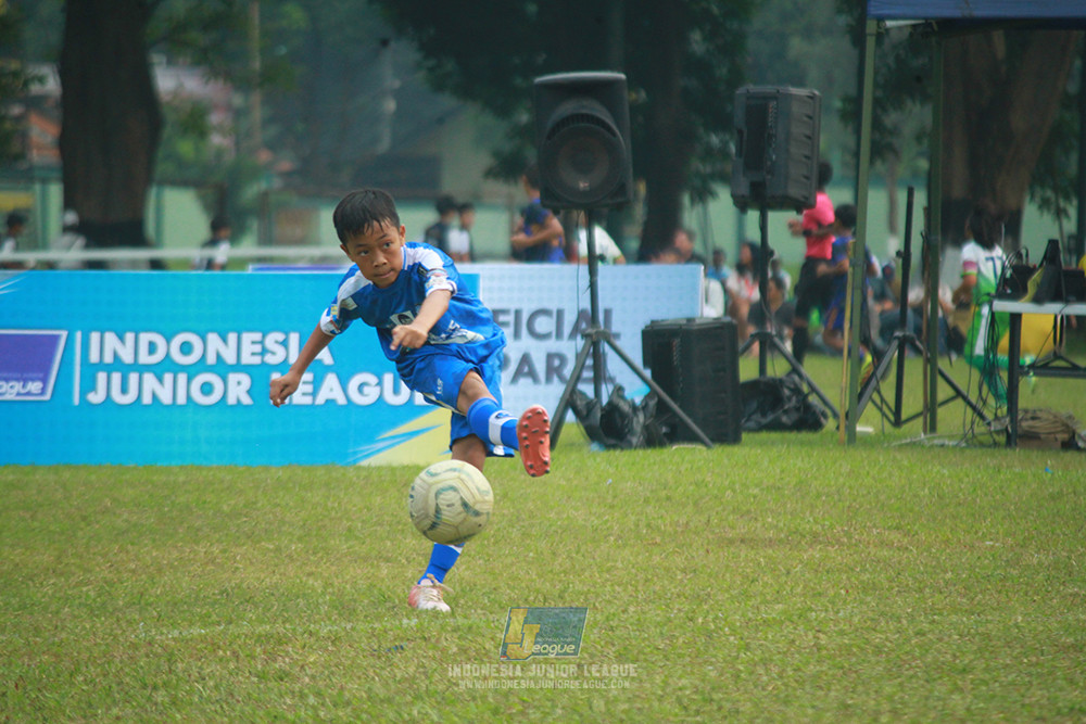ijl u12 270725 wins soccer school vs brazillian soccer lfa