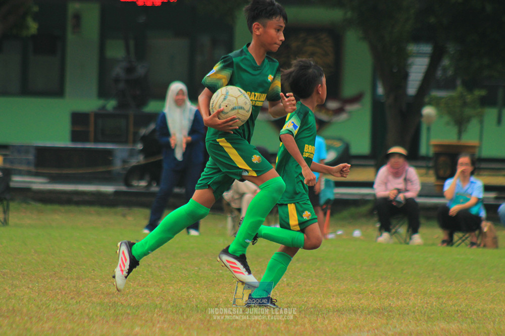 ijl u12 270725 wins soccer school vs brazillian soccer lfa