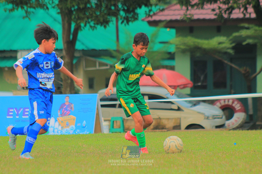ijl u12 270725 wins soccer school vs brazillian soccer lfa
