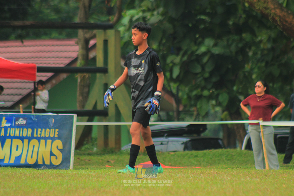 ijl u12 270725 wins soccer school vs brazillian soccer lfa