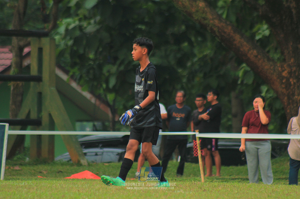 ijl u12 270725 wins soccer school vs brazillian soccer lfa